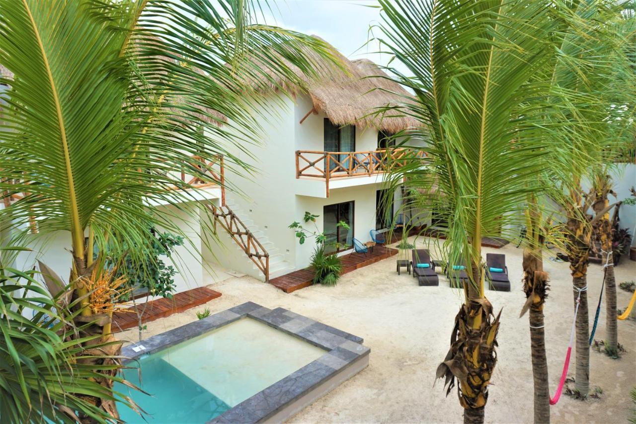 La Puerta Azul Beachfront - Adults Only Isla Holbox Exterior photo